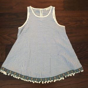 Adorable seersucker top with Pom poms size S